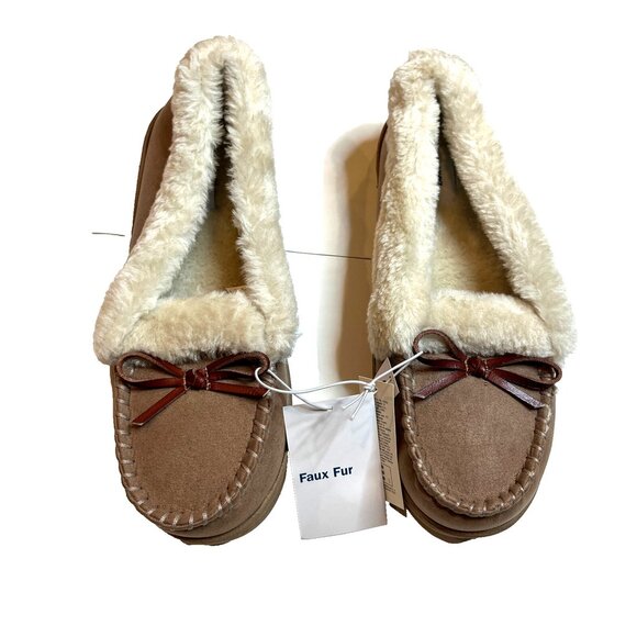 Old Navy Moccasin House Slippers Shoes Tan/Faux Fur SZ 7 NWT Winter Cabin Cozy - Picture 1 of 7